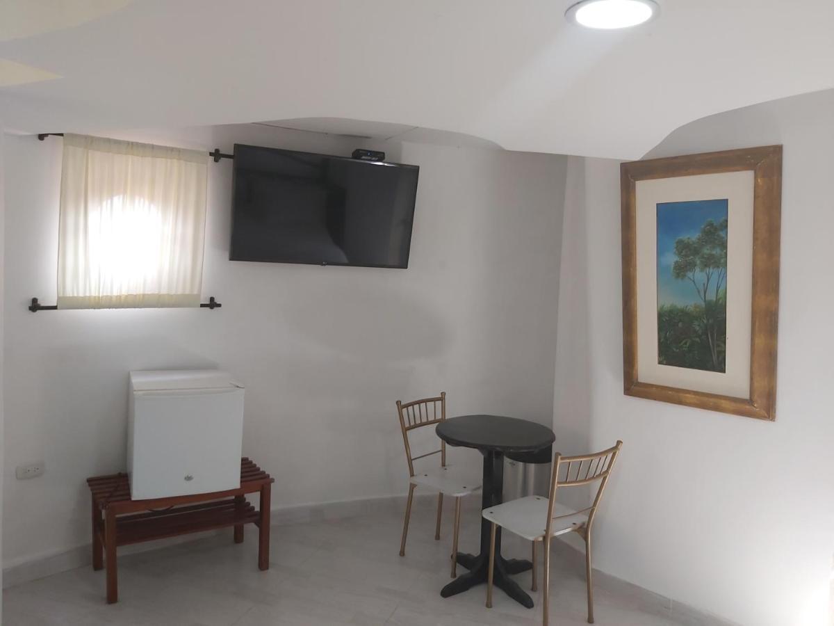 Eco-Hotel Villa Elina Риоача Экстерьер фото